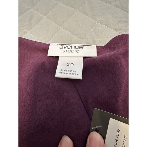 NWT Avenue Studio SZ 20 Flutter Cuff Ready For Work Wear Color Berry - Picture 5 of 11